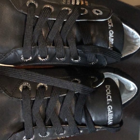 Dolce and Gabbana sneakers w Swarovski  crystals - Picture 2 of 3